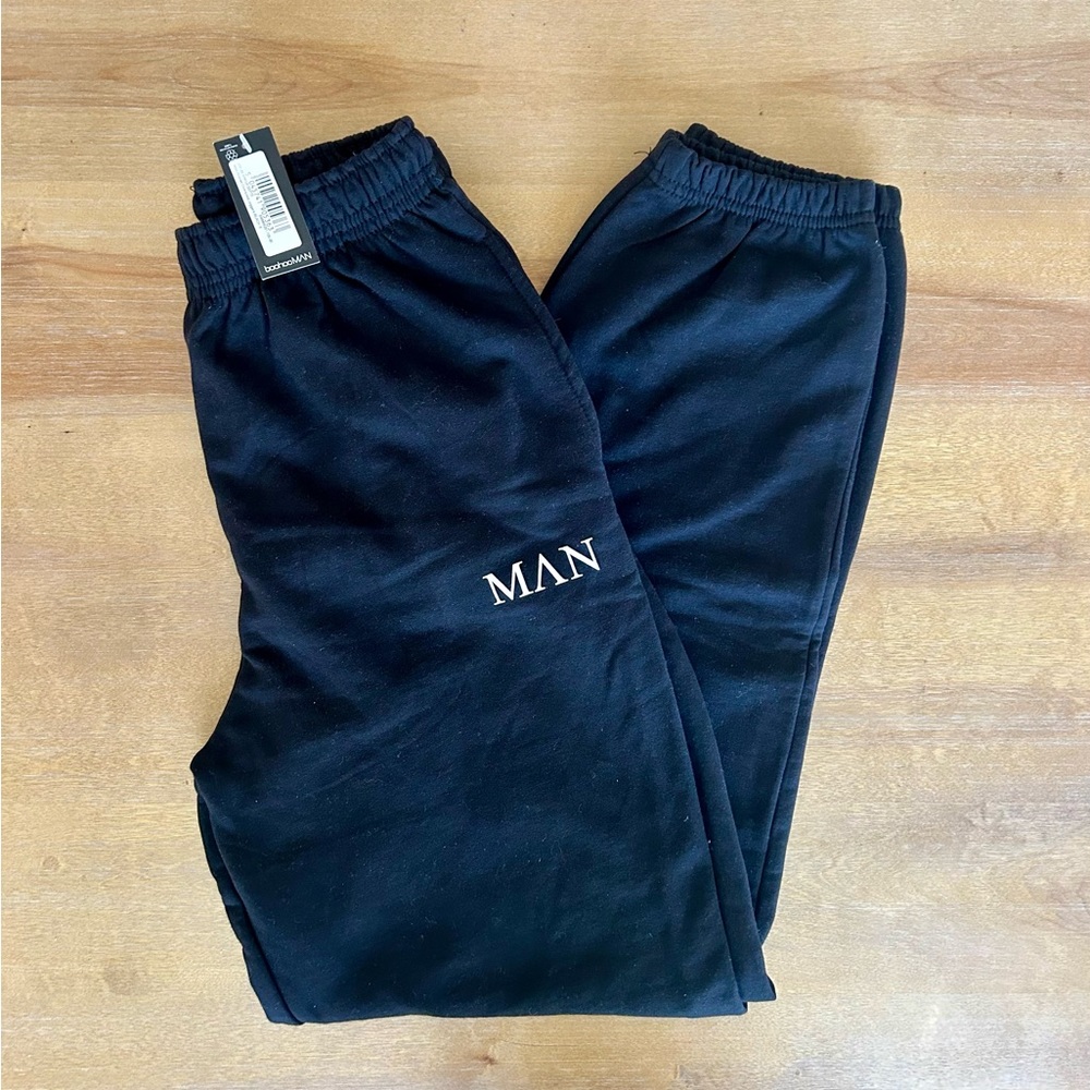 BooHooMAN Men's Roman Oversized Black Joggers NWT